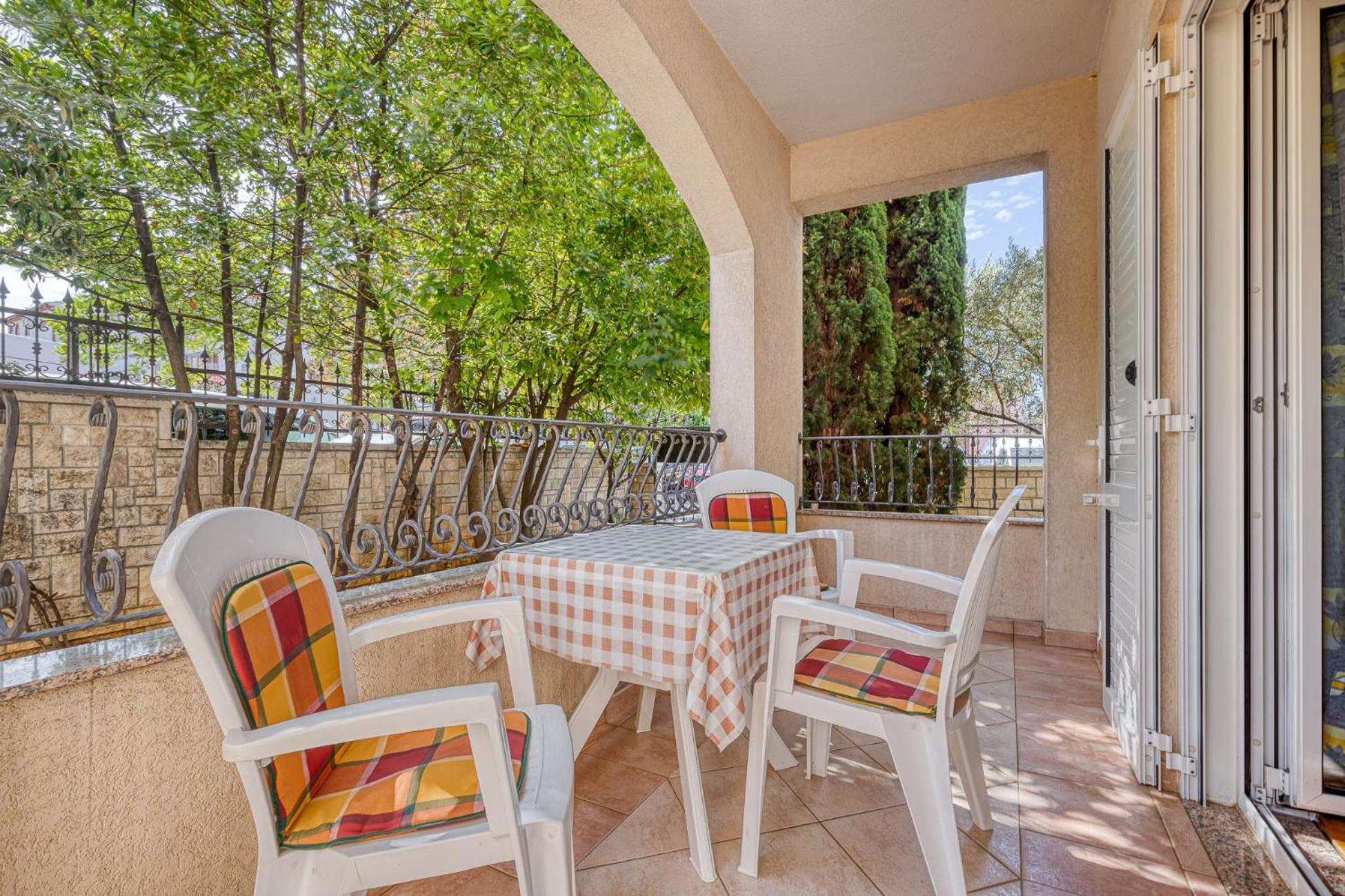 Ferienwohnung House Laura 200M From The Beach And The Center Poreč Exterior foto
